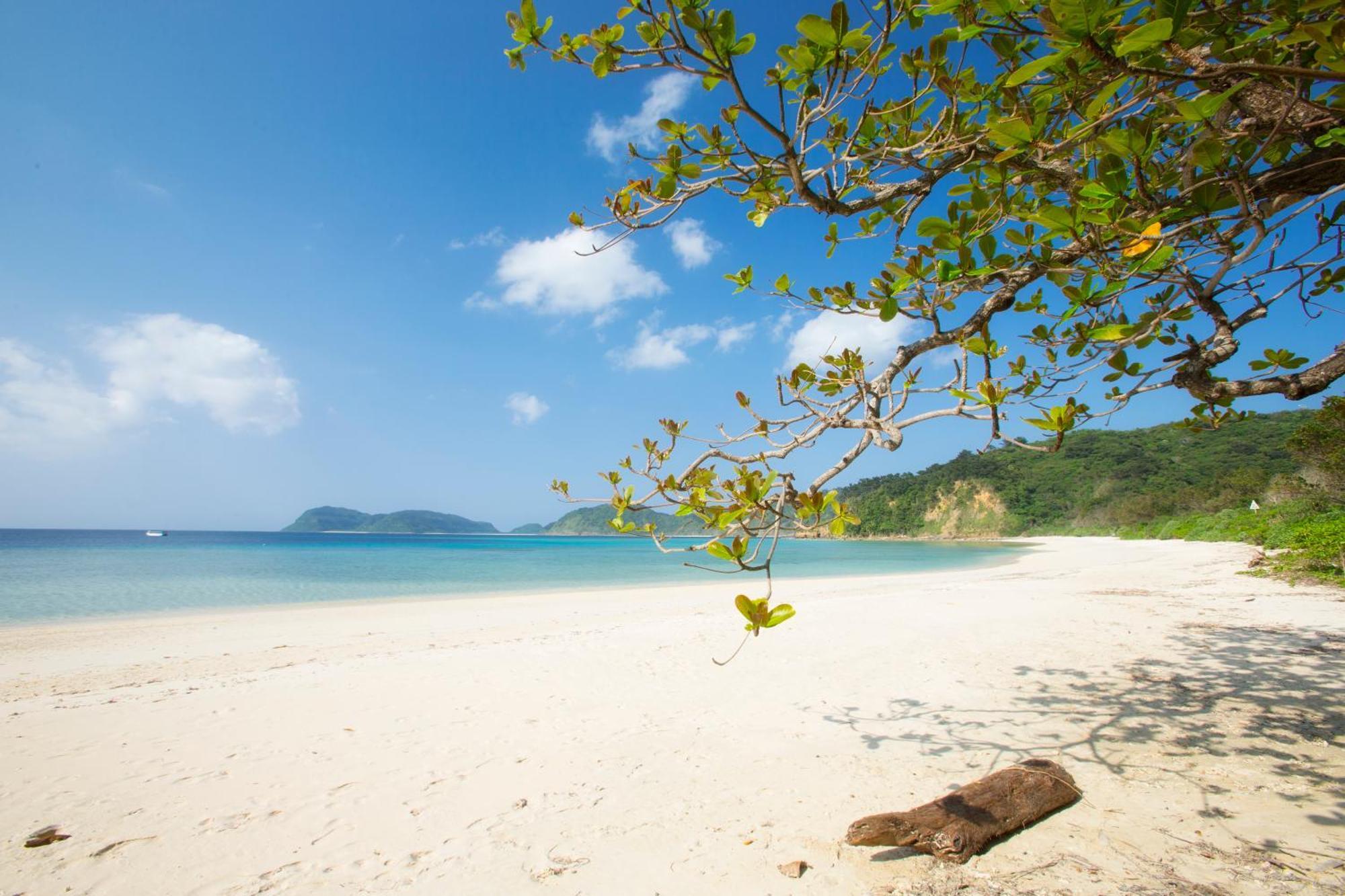 Iriomote Hotel By Hoshino Resorts Urauchi Bagian luar foto