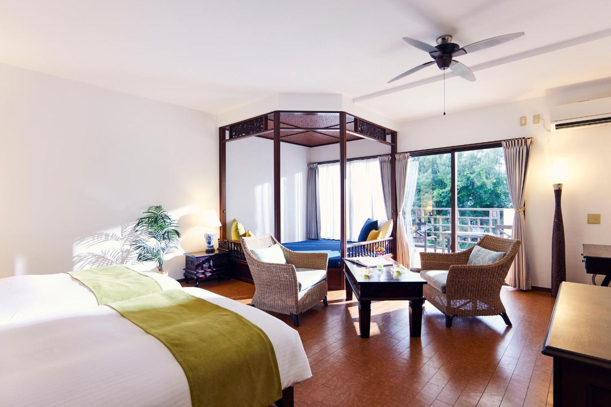 Iriomote Hotel By Hoshino Resorts Urauchi Bagian luar foto