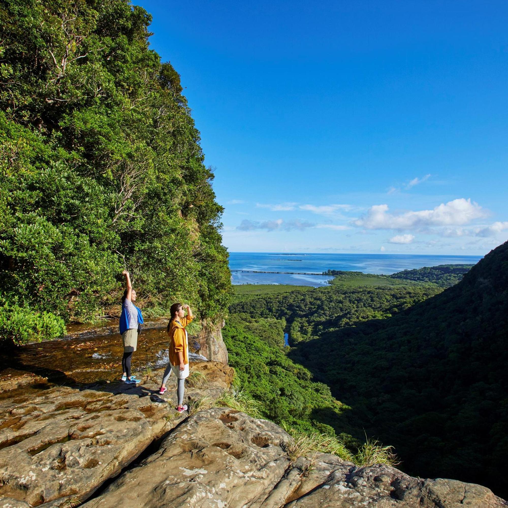 Iriomote Hotel By Hoshino Resorts Urauchi Bagian luar foto