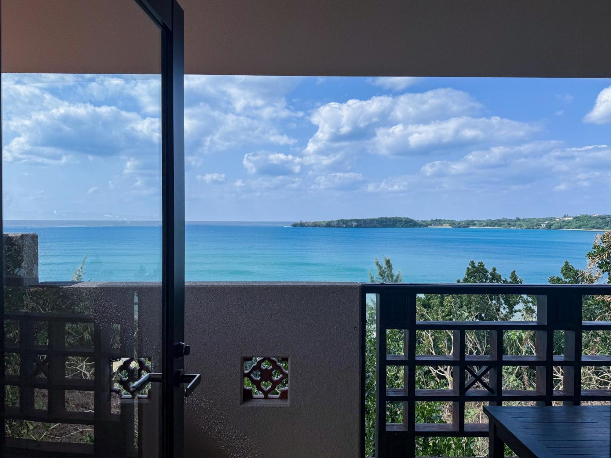Iriomote Hotel By Hoshino Resorts Urauchi Bagian luar foto