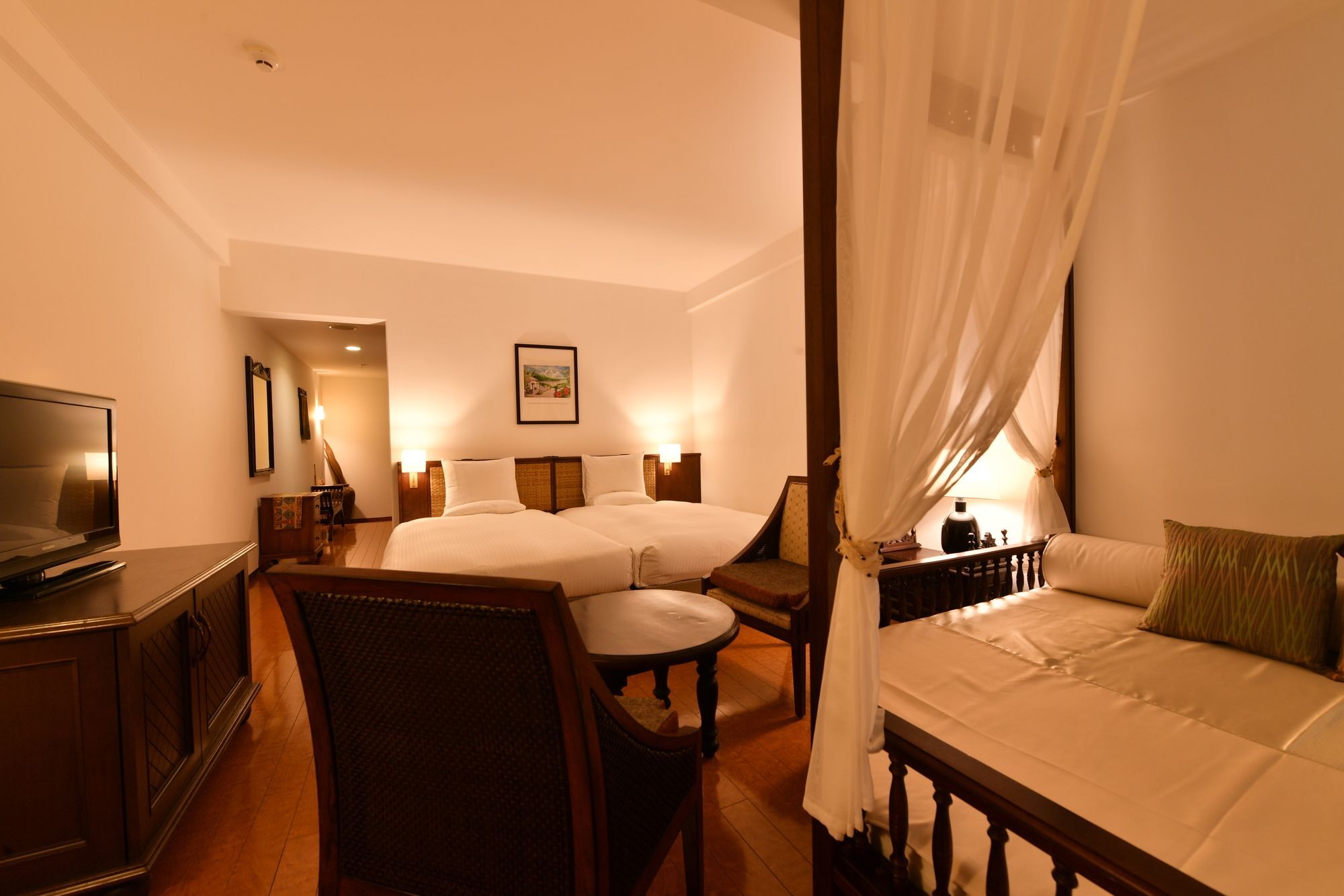 Iriomote Hotel By Hoshino Resorts Urauchi Bagian luar foto