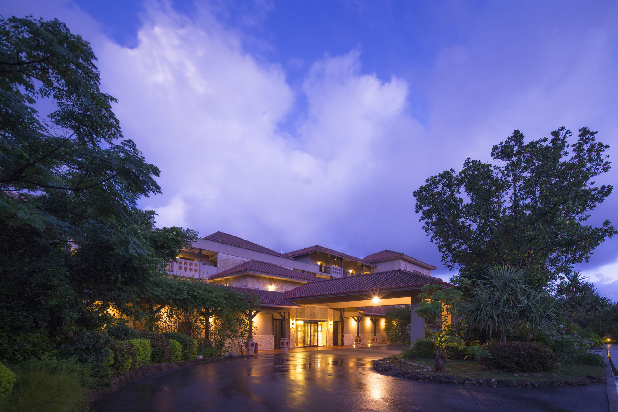 Iriomote Hotel By Hoshino Resorts Urauchi Bagian luar foto